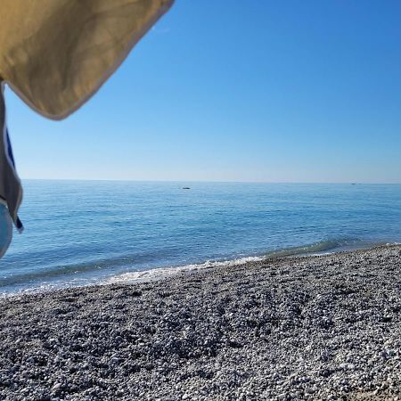 GuardavalleSole E Mare公寓 外观 照片